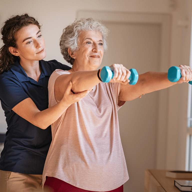 Como a prática de atividades físicas pode reduzir as chances de desenvolvimento de câncer de mama?